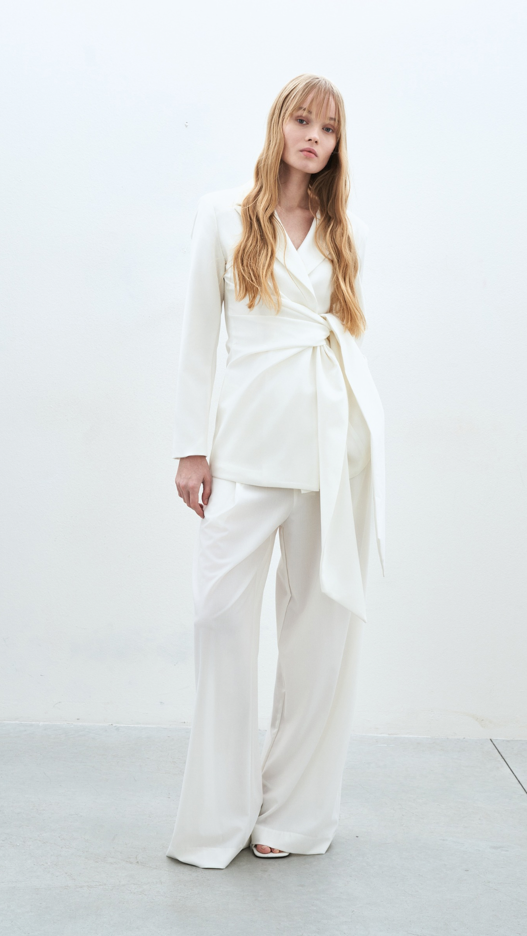 Giacca tailleur con nodo
