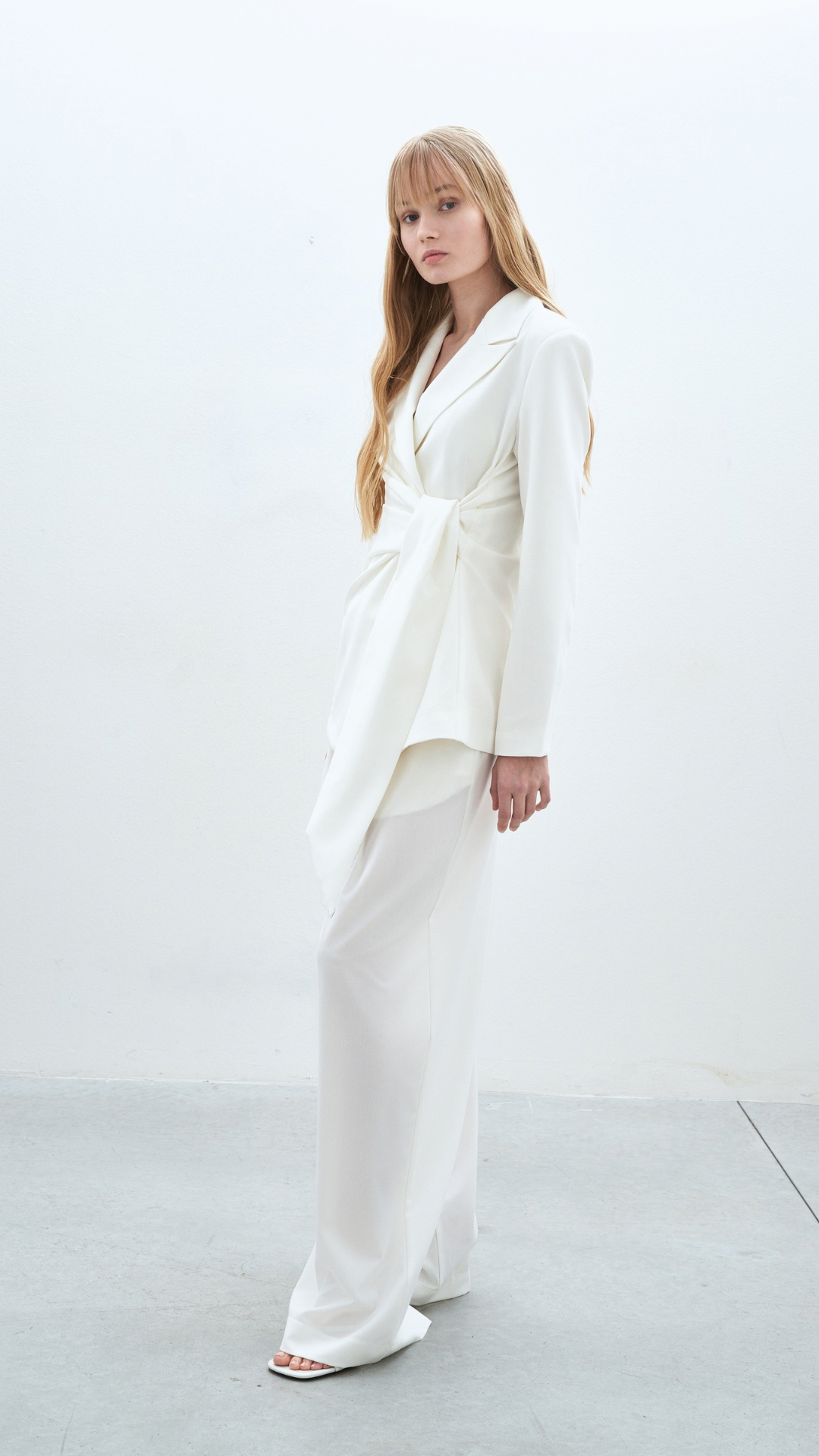 Giacca tailleur con nodo Vanchi