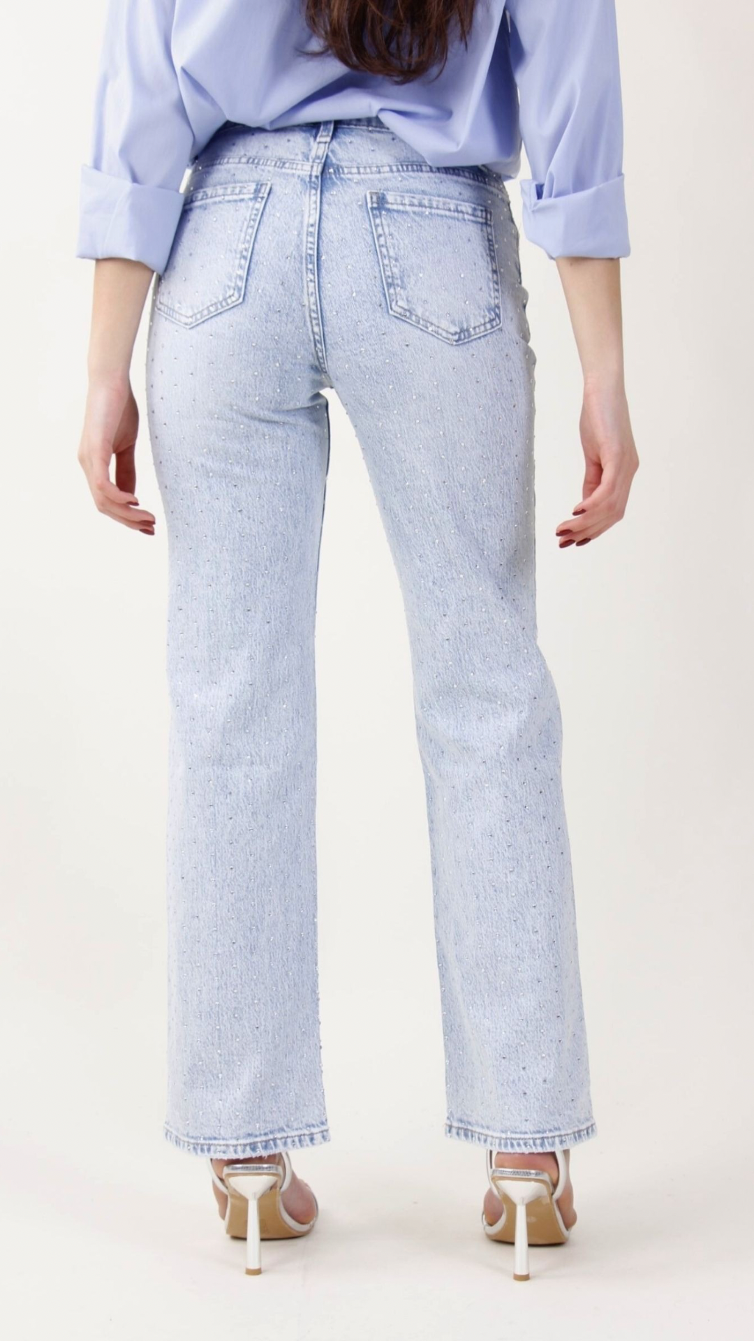 JEANS A GAMBA DRITTA CON STRASS