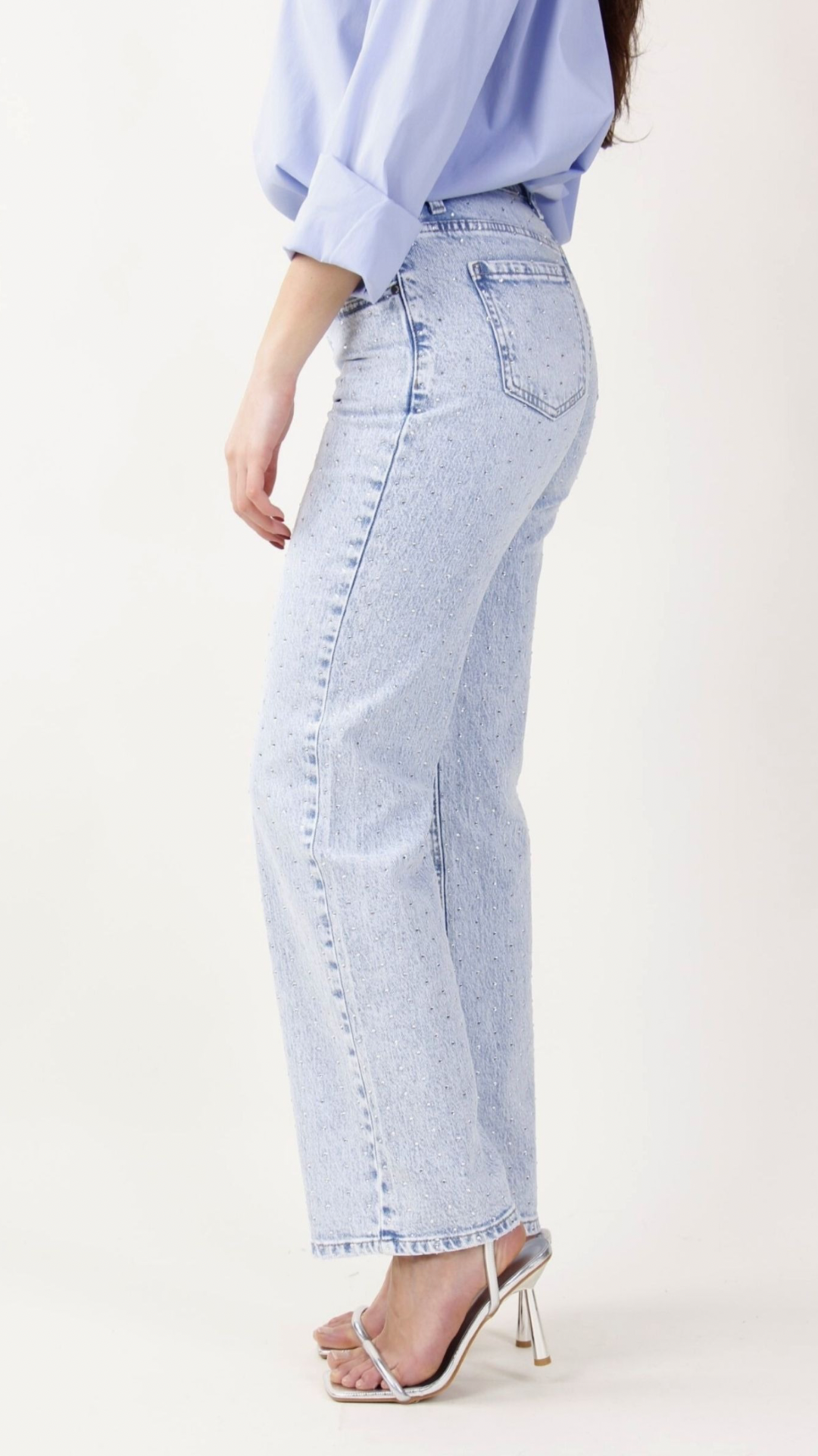 JEANS A GAMBA DRITTA CON STRASS