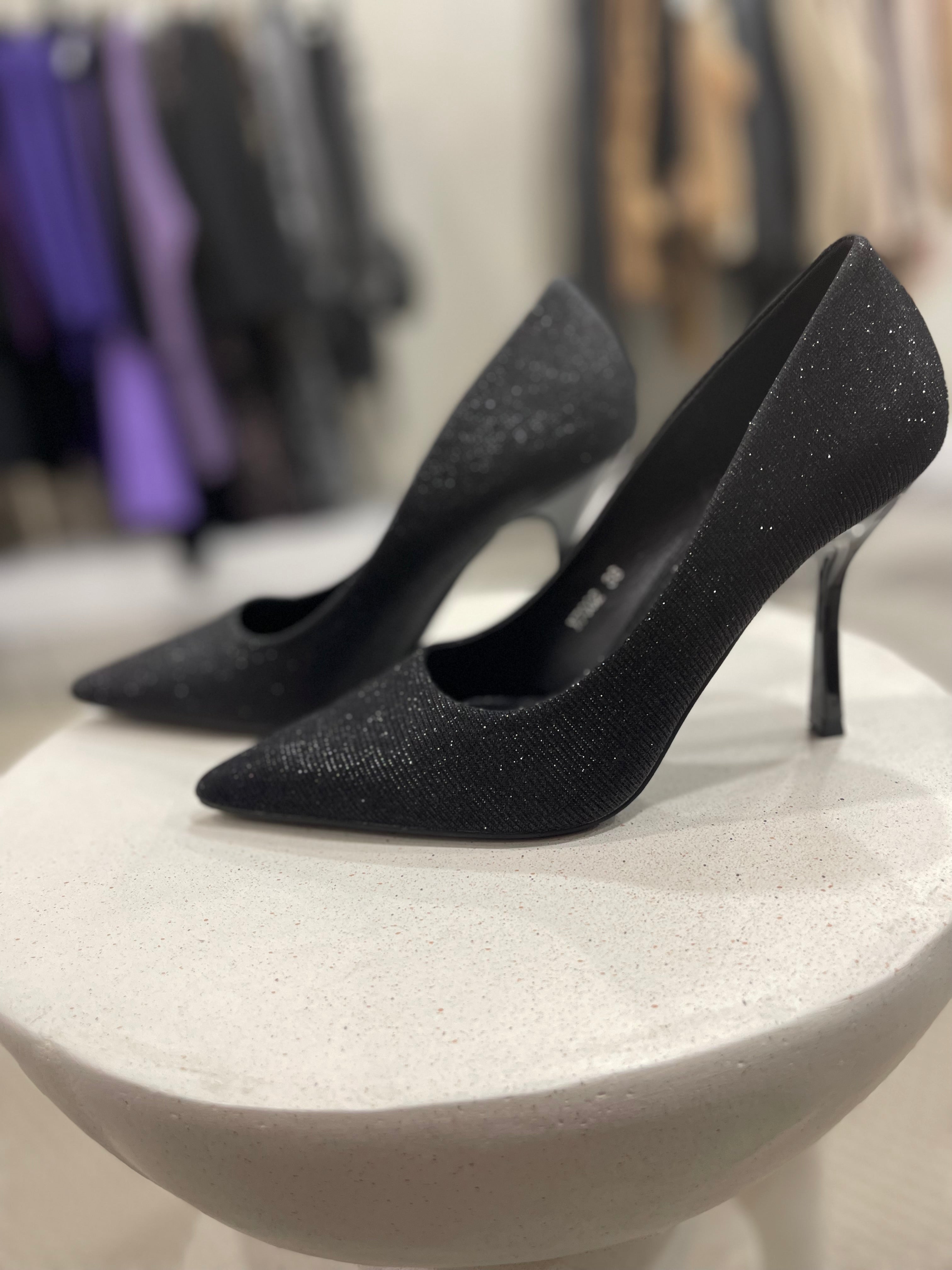 Décolleté nero con brillantini Vanchi