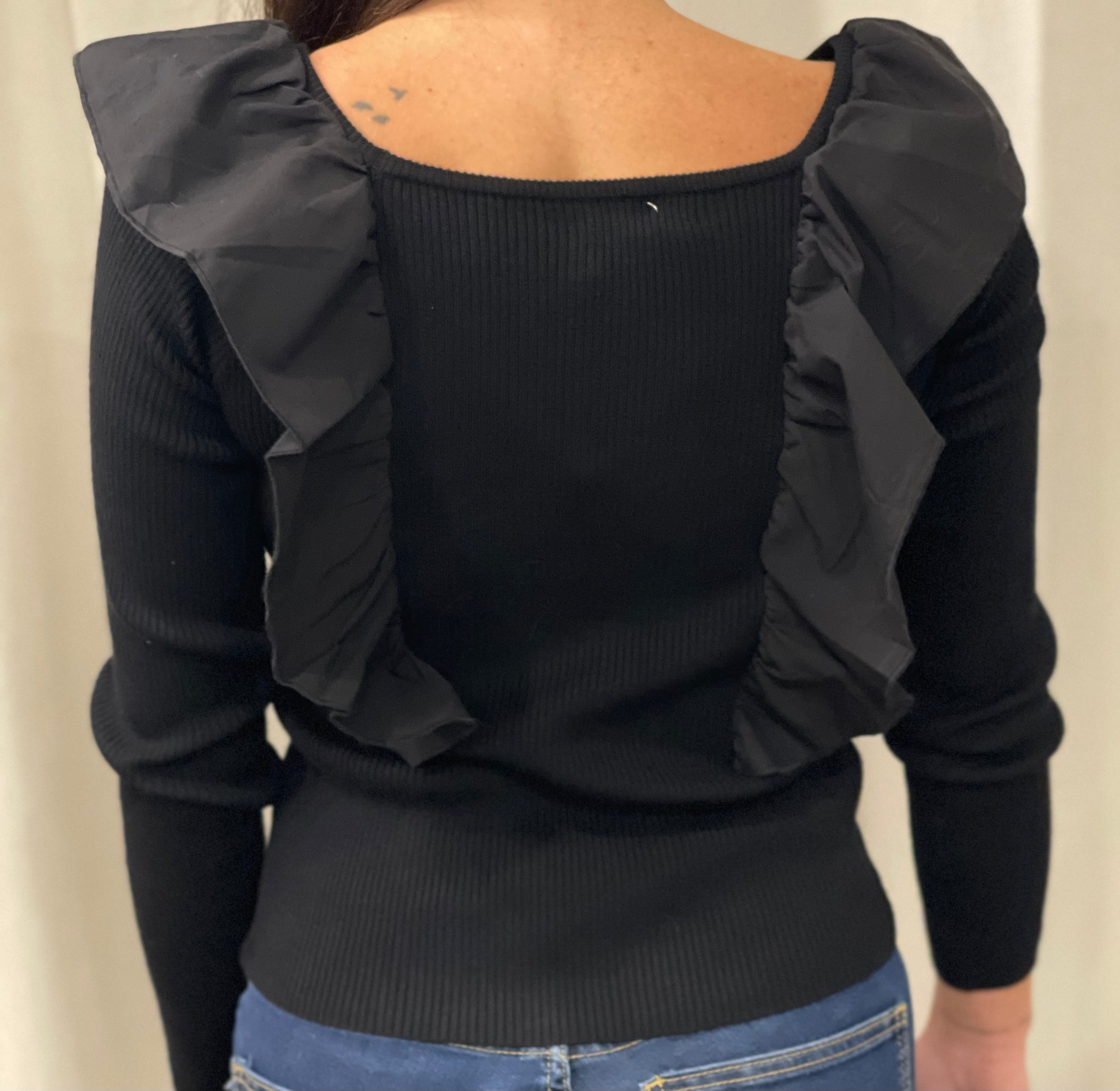 Maglia a costine con volant Vanchi