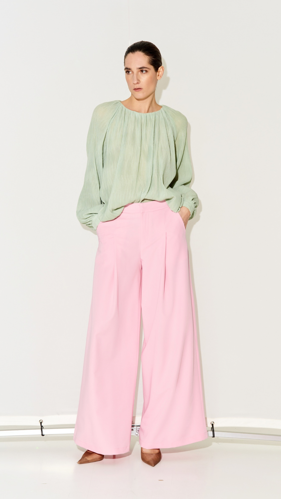 Blusa con scollo rotondo
