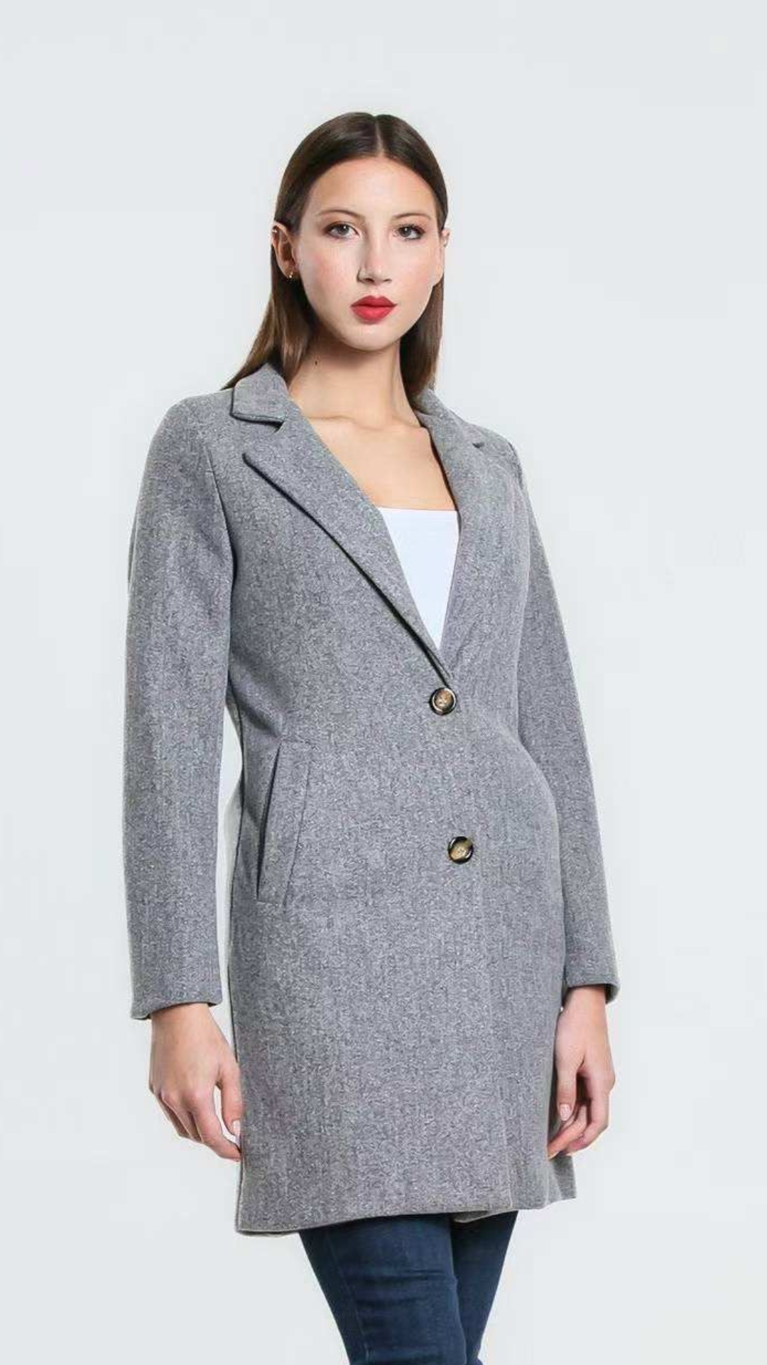 Cappotto con tasche e bottoni