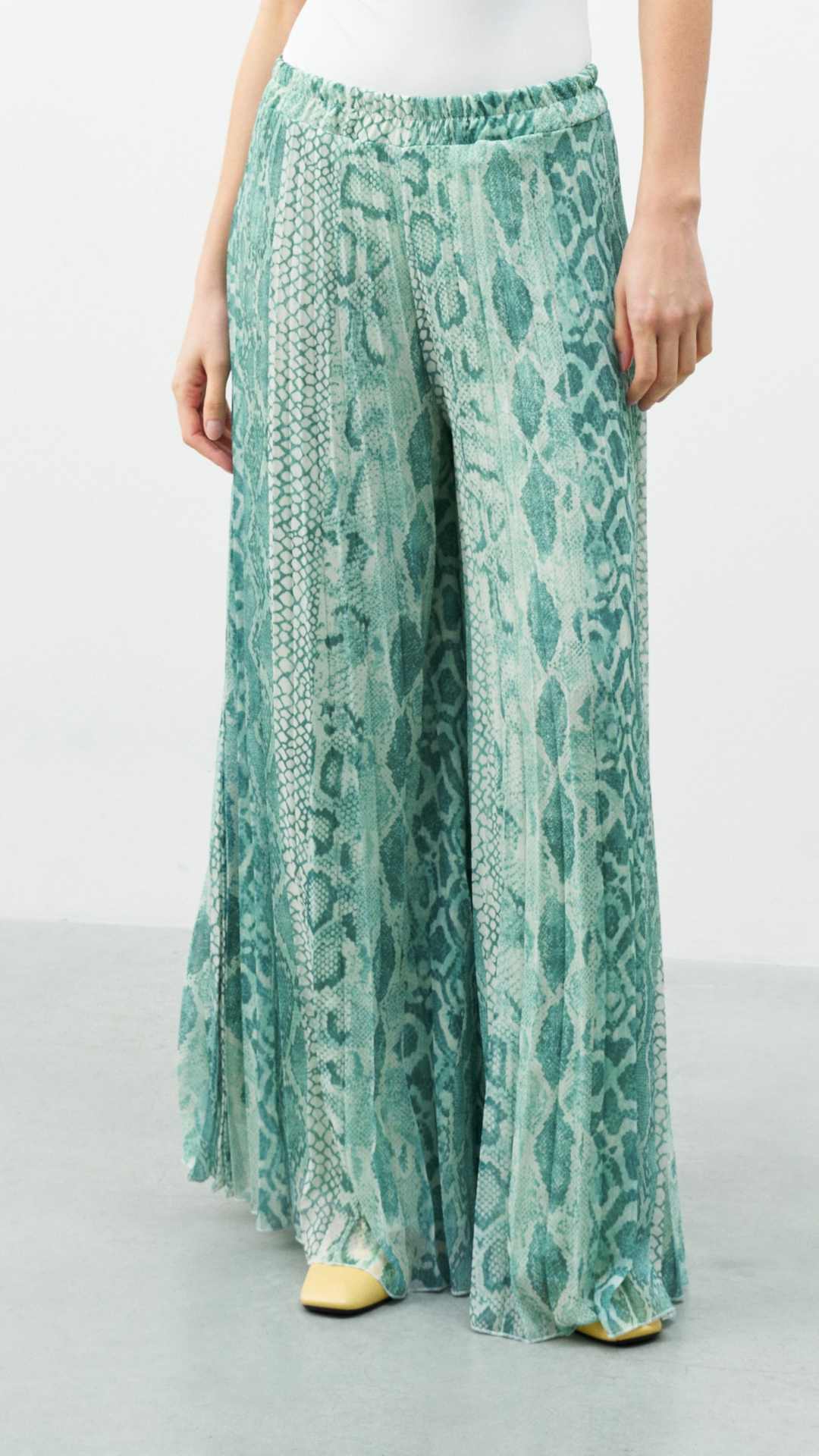 Pantalone a palazzo pitonato