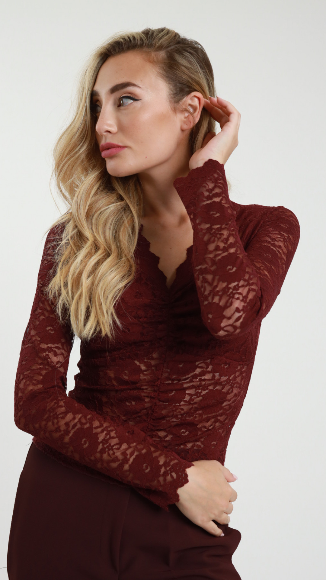 MAGLIA PIZZO SCOLLO A V
