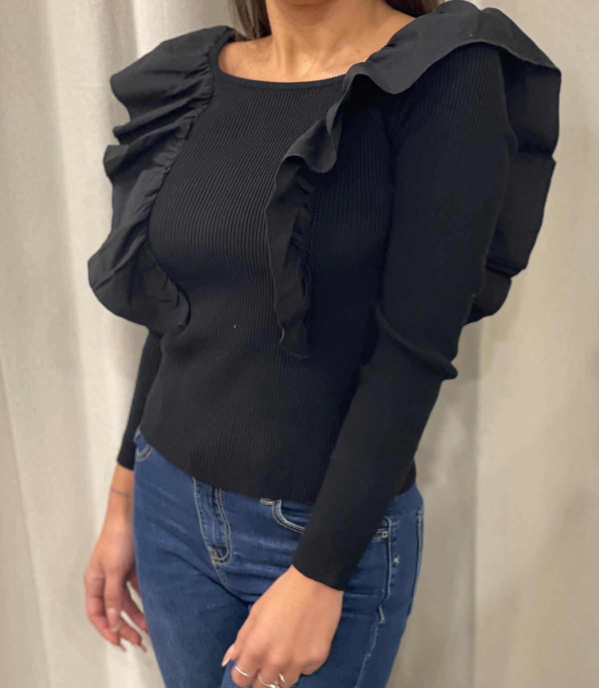 Maglia a costine con volant Vanchi