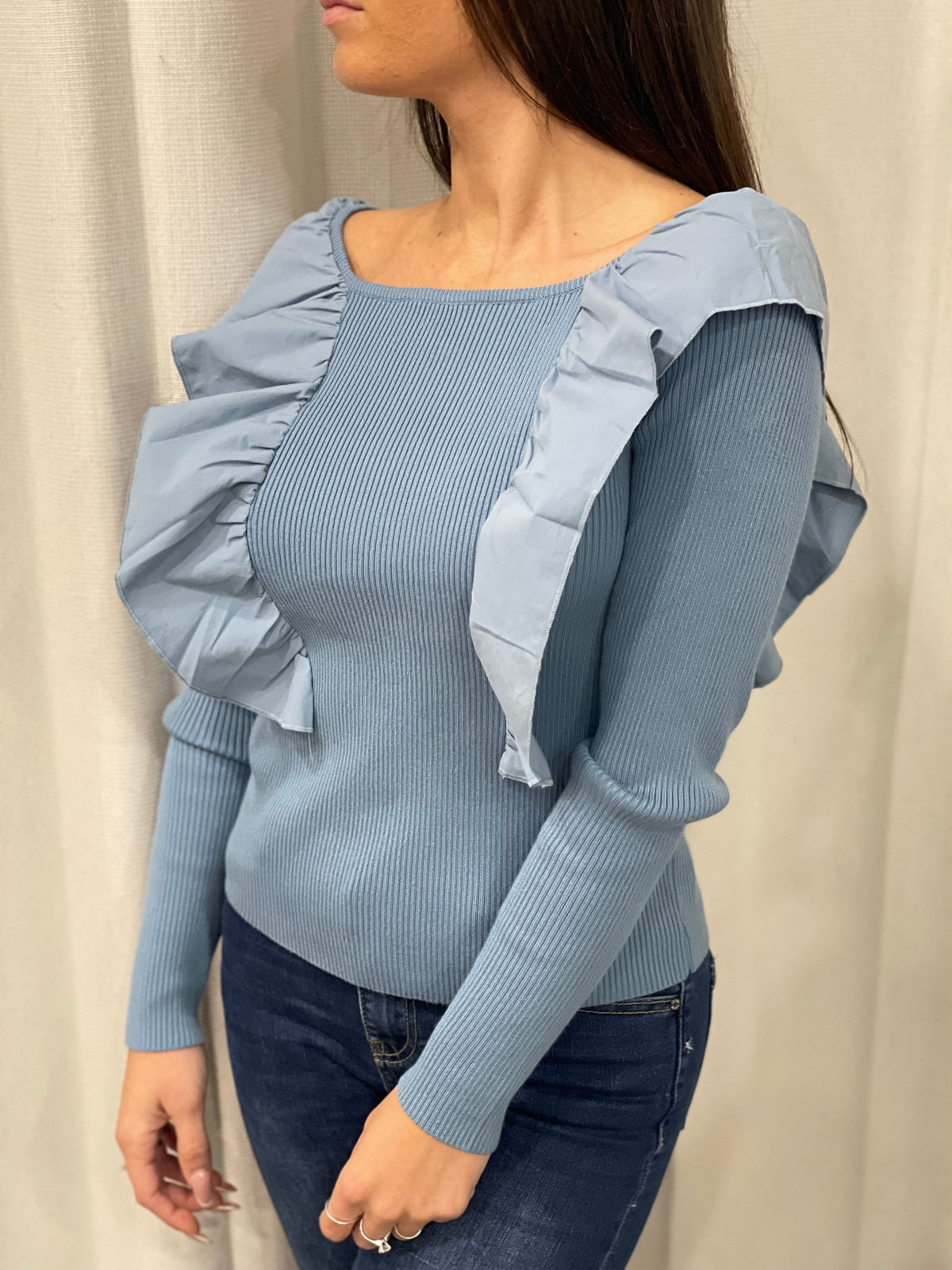 Maglia a costine con volant Vanchi